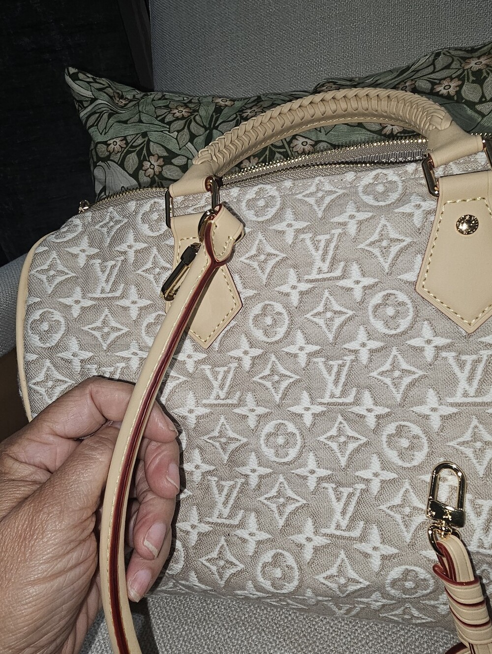 BEAUTIFUL JACQUARD MONOGRAM SOFT SPEEDY 30 PEUPLIER - Picture 4 of 12